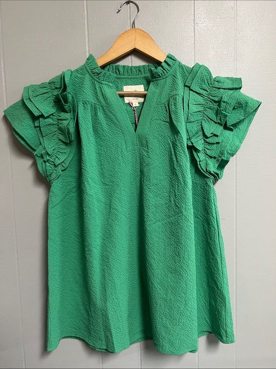 Umgee Tops - NWT Green Umgee Top Blouse Shirt Large V Neck